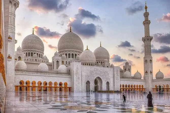 Abu Dhabi day tour in Dubai